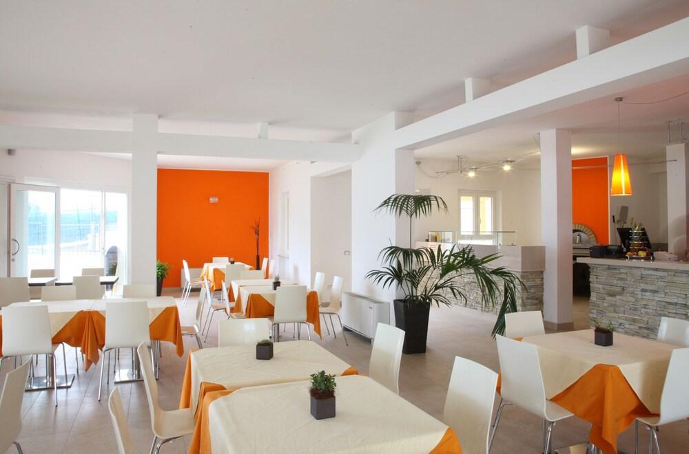 June Stay Lake Garda 브렌조네 술 가르다 외부 사진