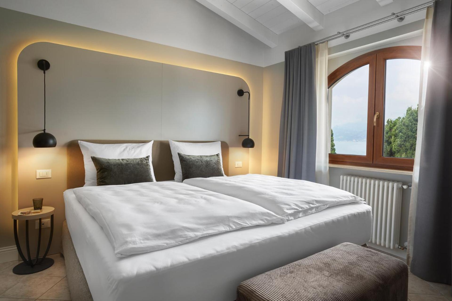 June Stay Lake Garda 브렌조네 술 가르다 외부 사진