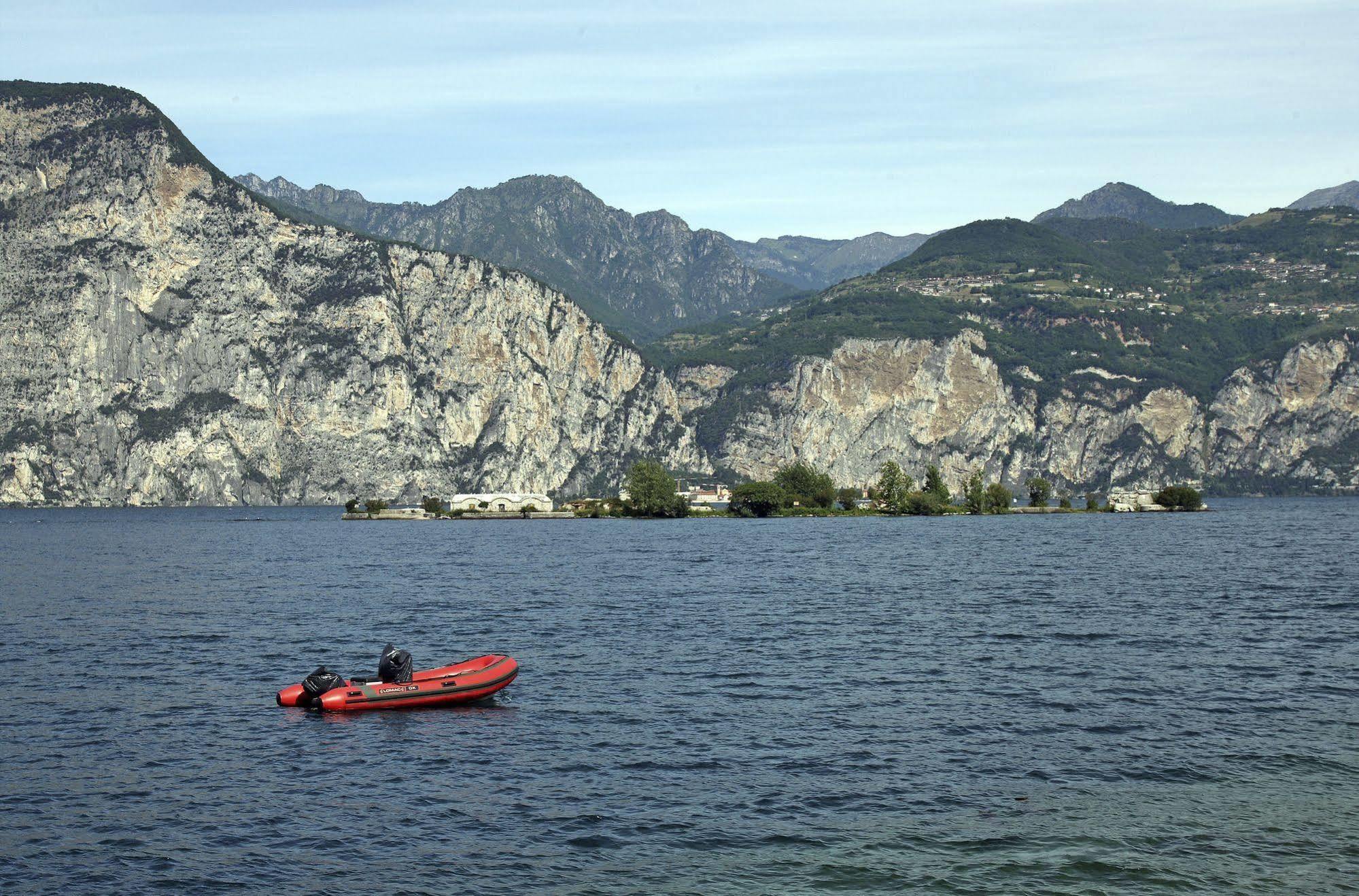 June Stay Lake Garda 브렌조네 술 가르다 외부 사진